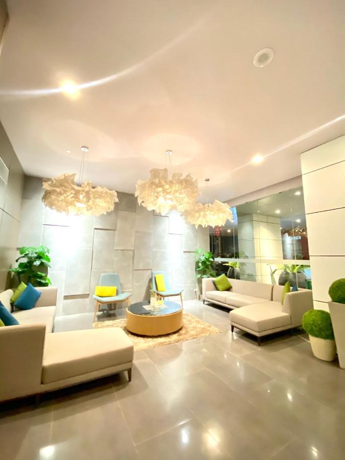 Condotel Aeon Towers Davao 20Mbps Wifi Exteriör bild