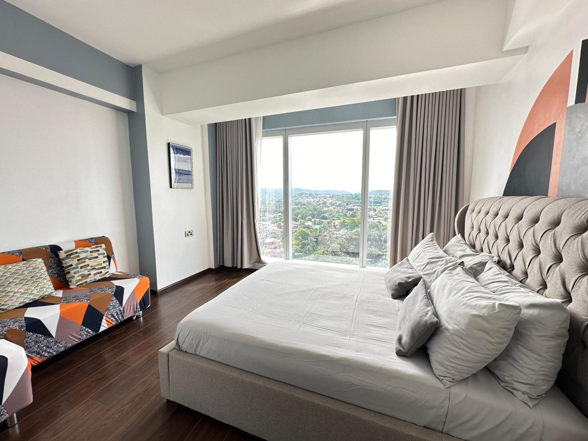 Condotel Aeon Towers Davao 20Mbps Wifi Exteriör bild
